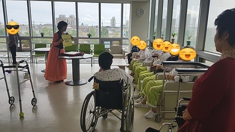 이야기할머니 동화구연(재활병동)