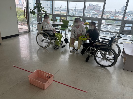 첨부파일