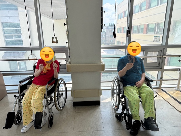 첨부파일